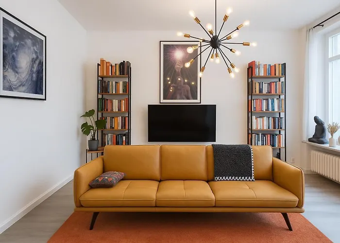Room In A Fully Furnished Modern Apartment